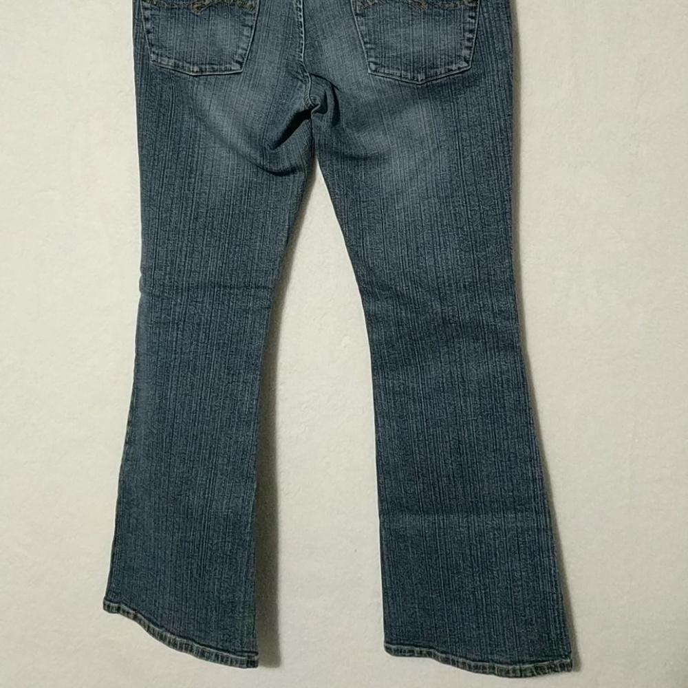 Jeans - Picture 7 of 8